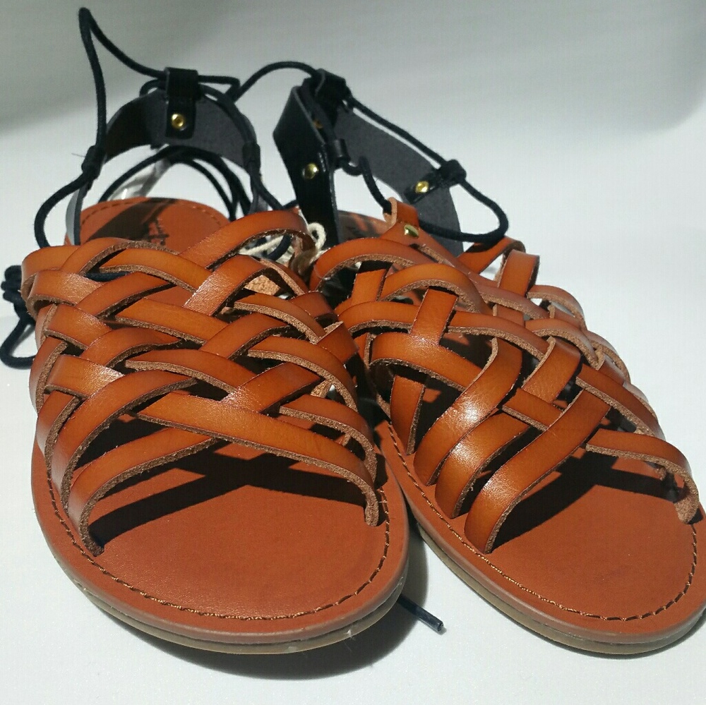 American Eagle Outfitters Gladitor Sandals
